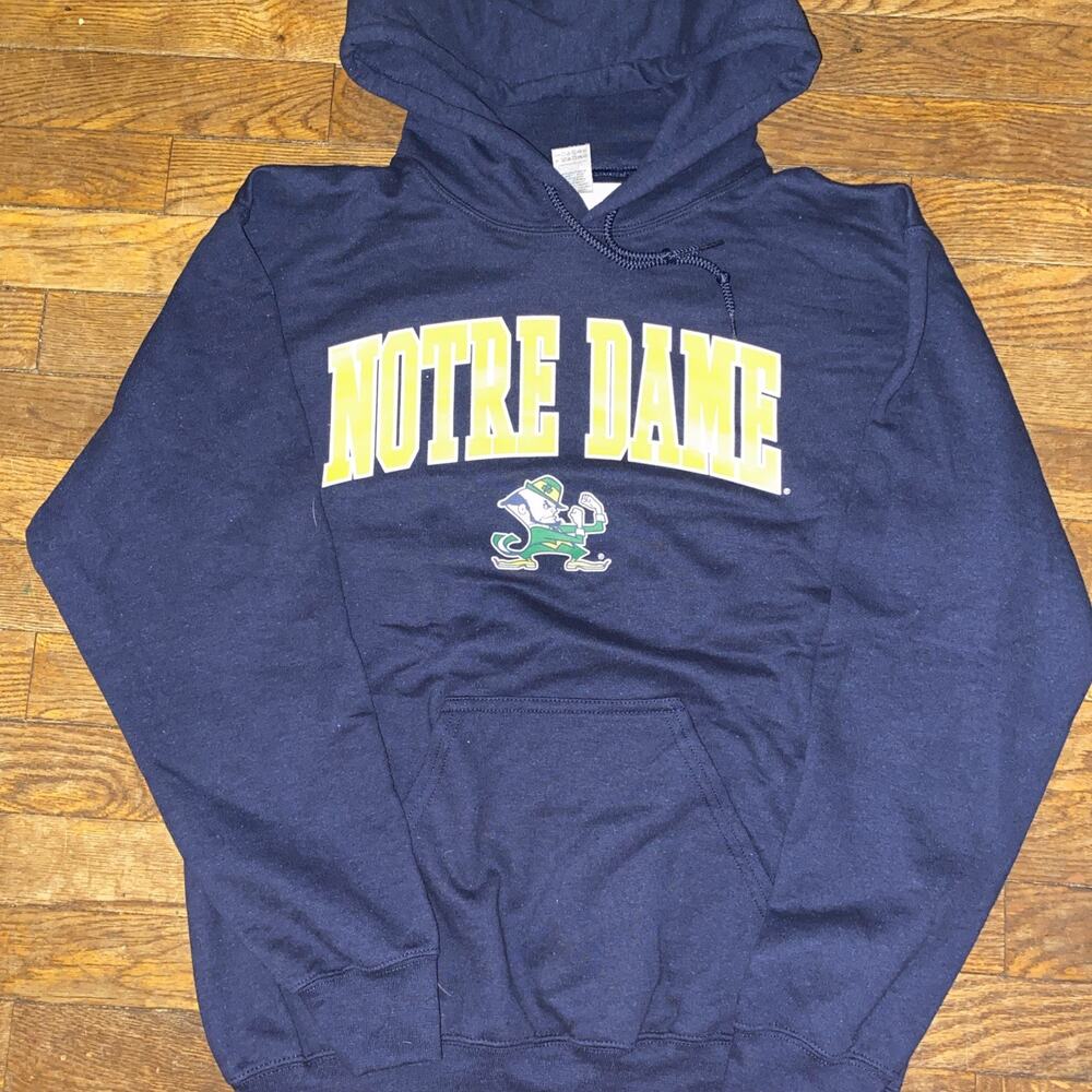 Captivating Size Small Men’s University Of Notre Dame Fighting Irish Hoodie NCAA